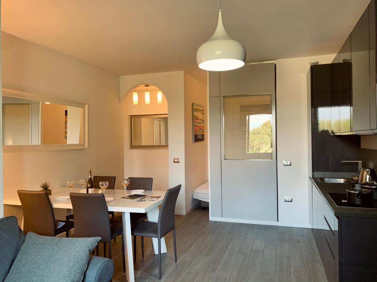 Marilyn Arpa Apartment Sirmione Exterior photo