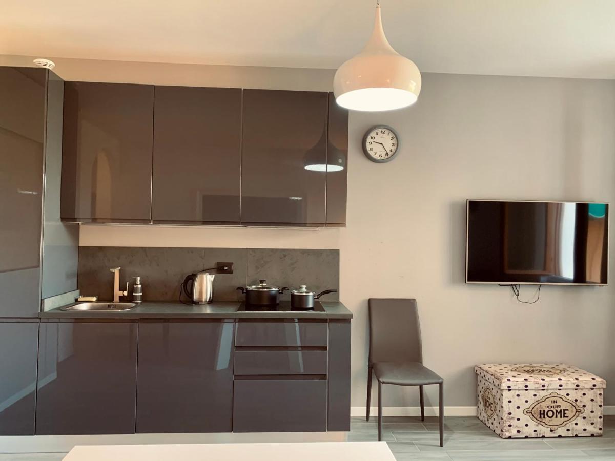 Marilyn Arpa Apartment Sirmione Exterior photo